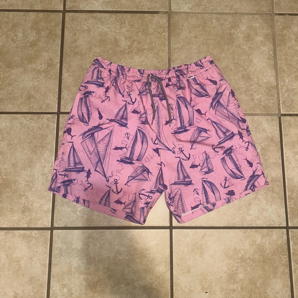Zelva men’s swim trunks size small